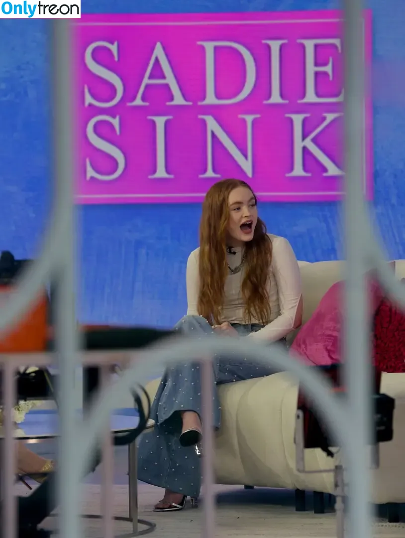 Sadie Sink nude photo #0591 (sadiesink / sadiesink_)