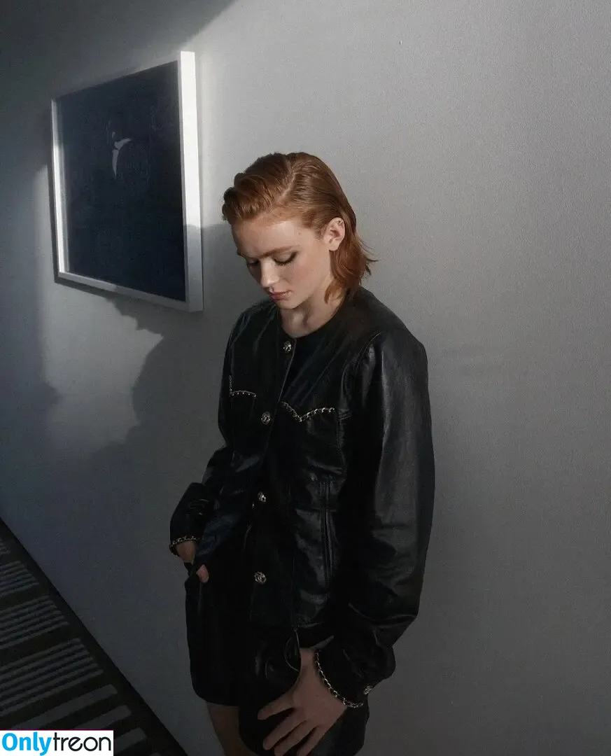 Sadie Sink nude photo #0598 (sadiesink / sadiesink_)