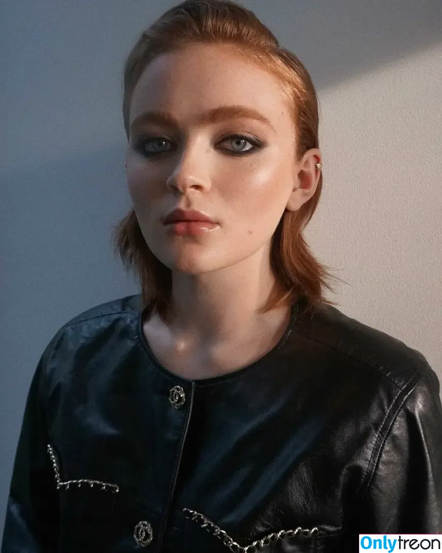Sadie Sink nude photo #0614 (sadiesink / sadiesink_)