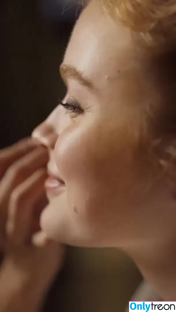 Sadie Sink nude photo #0659 (sadiesink / sadiesink_)