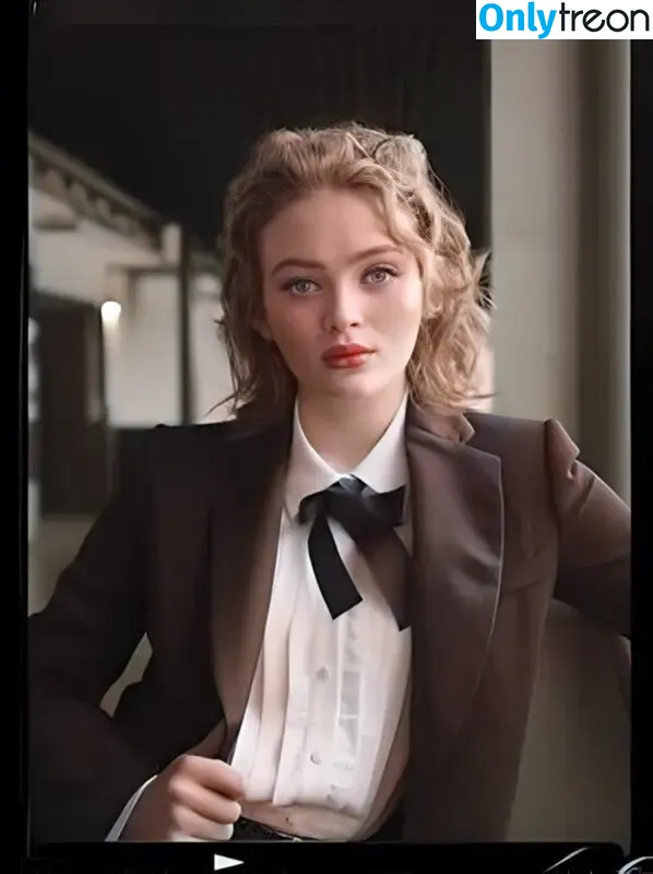 Sadie Sink nude photo #0757 (sadiesink / sadiesink_)