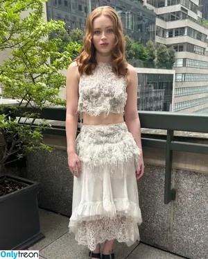 Sadie Sink / sadiesink / sadiesink_ nude photo #1591