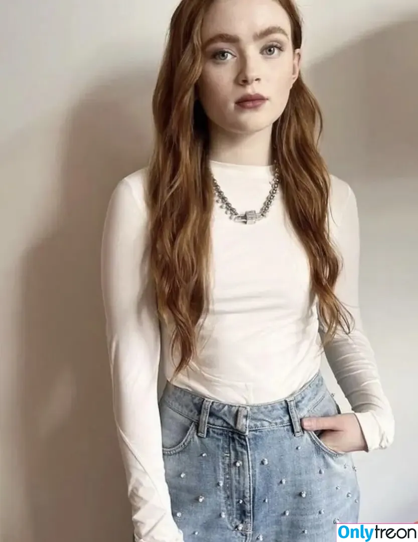 Sadie Sink nude photo #1001 (sadiesink / sadiesink_)