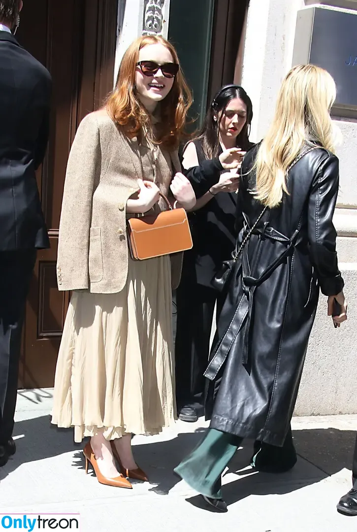 Sadie Sink nude photo #1521 (sadiesink / sadiesink_)