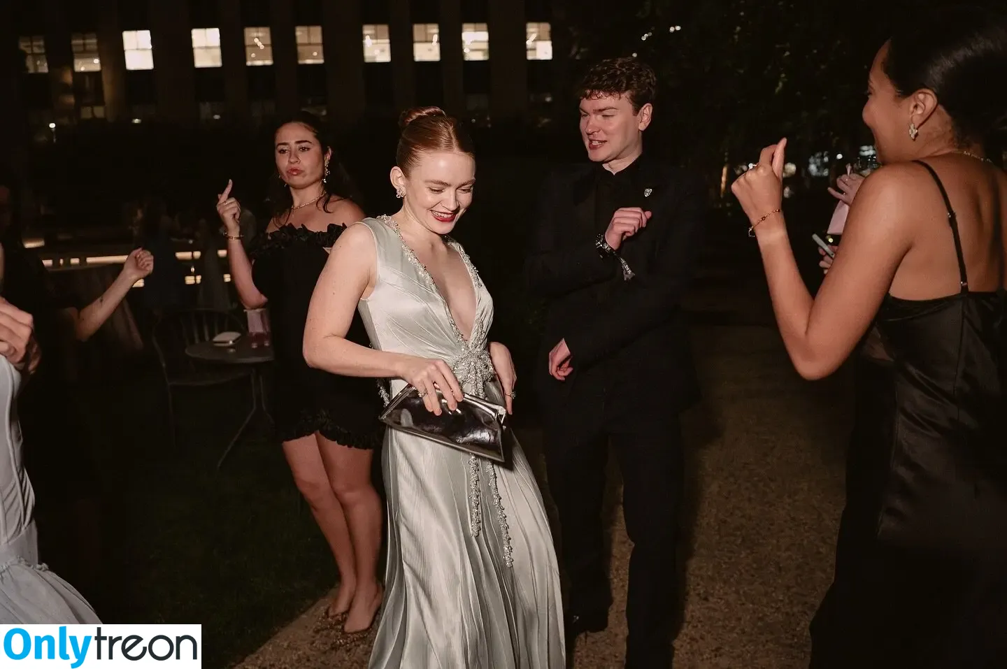 Sadie Sink nude photo #1634 (sadiesink / sadiesink_)