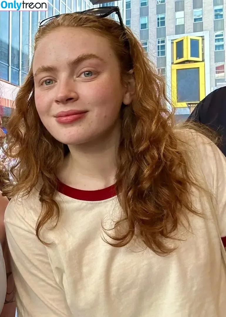 Sadie Sink nude photo #1663 (sadiesink / sadiesink_)