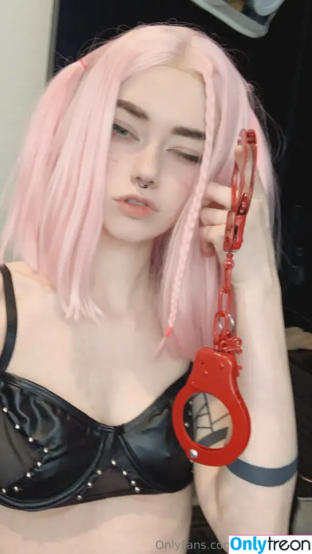 saekkicofree nude photo #0021 (saekkico)