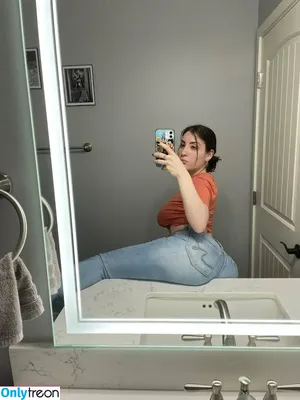  nude photo #0003
