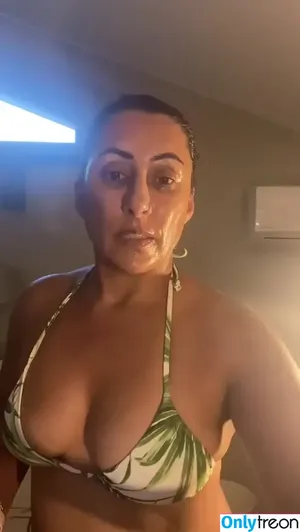Saira Khan / iamsairakhan / sairasbum nude photo #0459