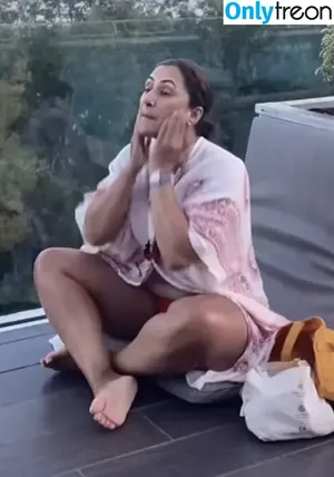 Saira Khan / iamsairakhan / sairasbum nude photo #0462