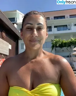 Saira Khan / iamsairakhan / sairasbum nude photo #0481
