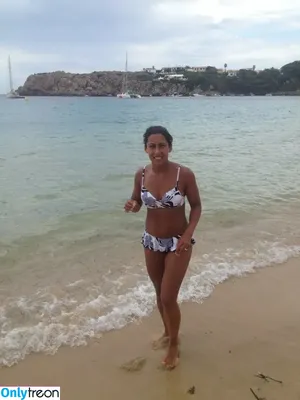 Saira Khan / iamsairakhan / sairasbum nude photo #0495