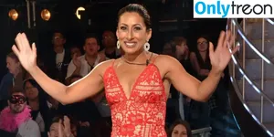 Saira Khan / iamsairakhan / sairasbum nude photo #0532