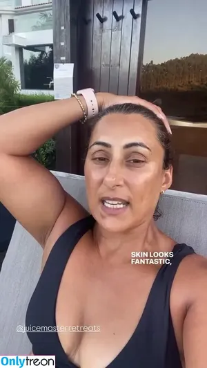 Saira Khan / iamsairakhan / sairasbum nude photo #0648