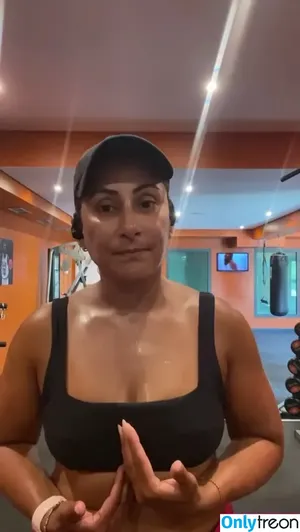 Saira Khan / iamsairakhan / sairasbum nude photo #0699