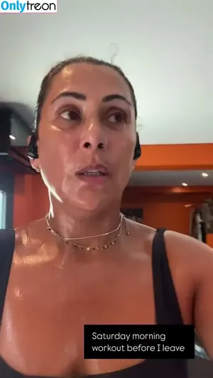 Saira Khan / iamsairakhan / sairasbum nude photo #0707