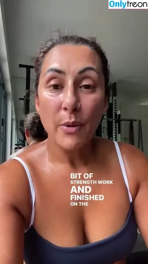 Saira Khan / iamsairakhan / sairasbum nude photo #0749