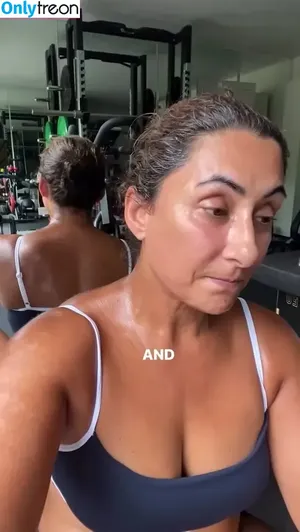Saira Khan / iamsairakhan / sairasbum nude photo #0752
