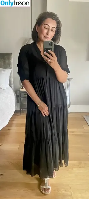 Saira Khan / iamsairakhan / sairasbum nude photo #0768