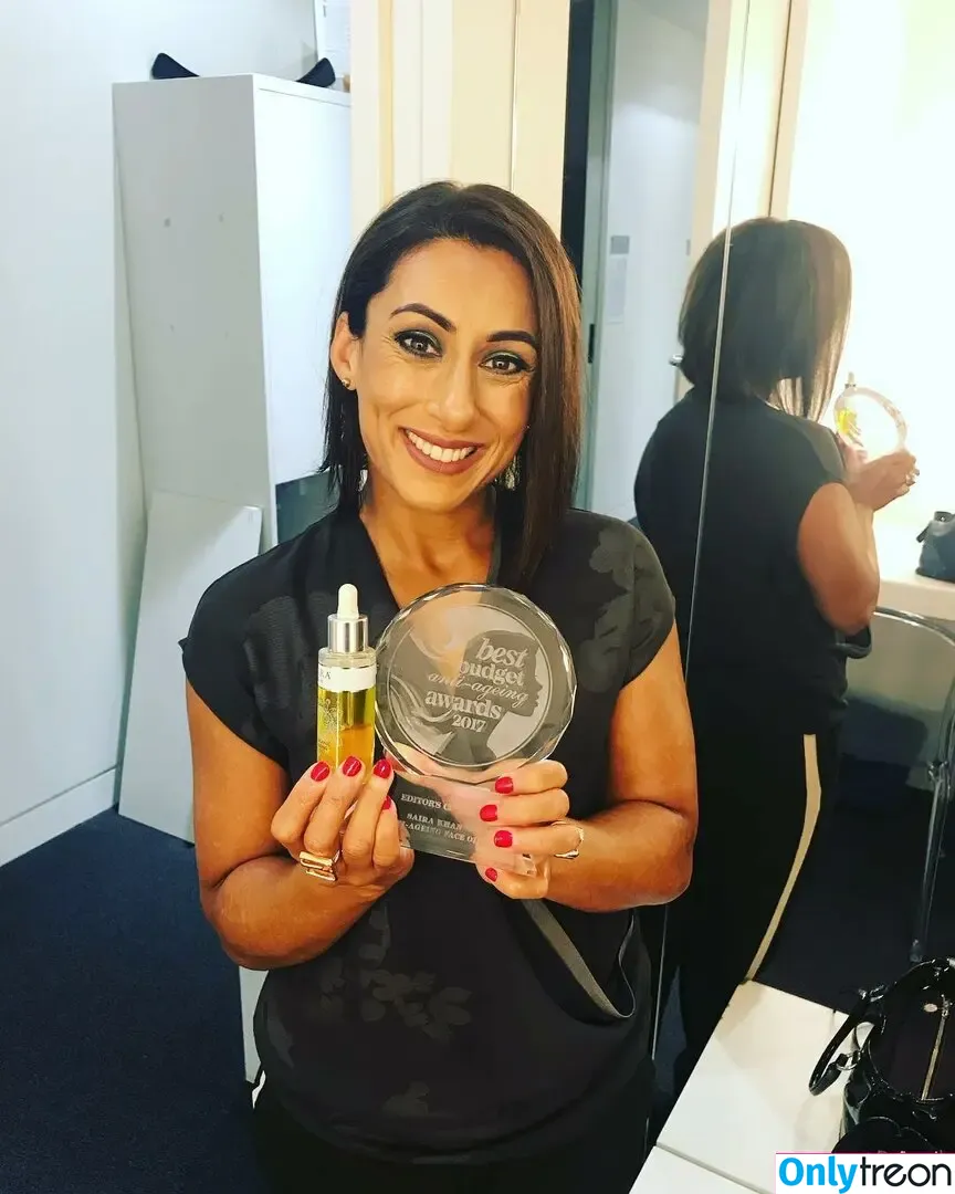 Saira Khan nude photo #0550 (iamsairakhan / sairasbum)