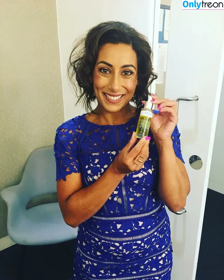 Saira Khan nude photo #0555 (iamsairakhan / sairasbum)
