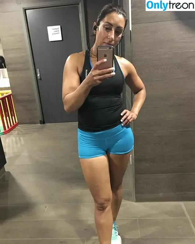 Saira Khan nude photo #0593 (iamsairakhan / sairasbum)