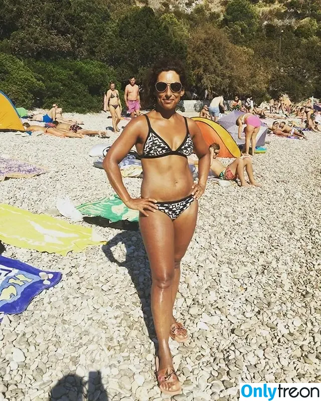 Saira Khan nude photo #0598 (iamsairakhan / sairasbum)
