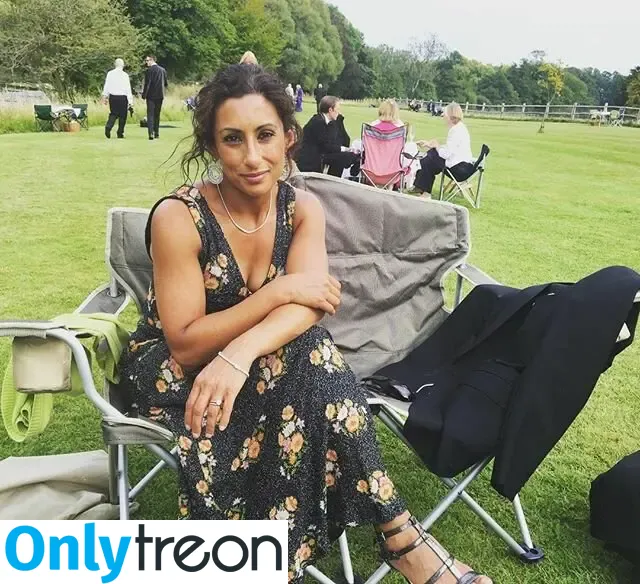 Saira Khan nude photo #0621 (iamsairakhan / sairasbum)
