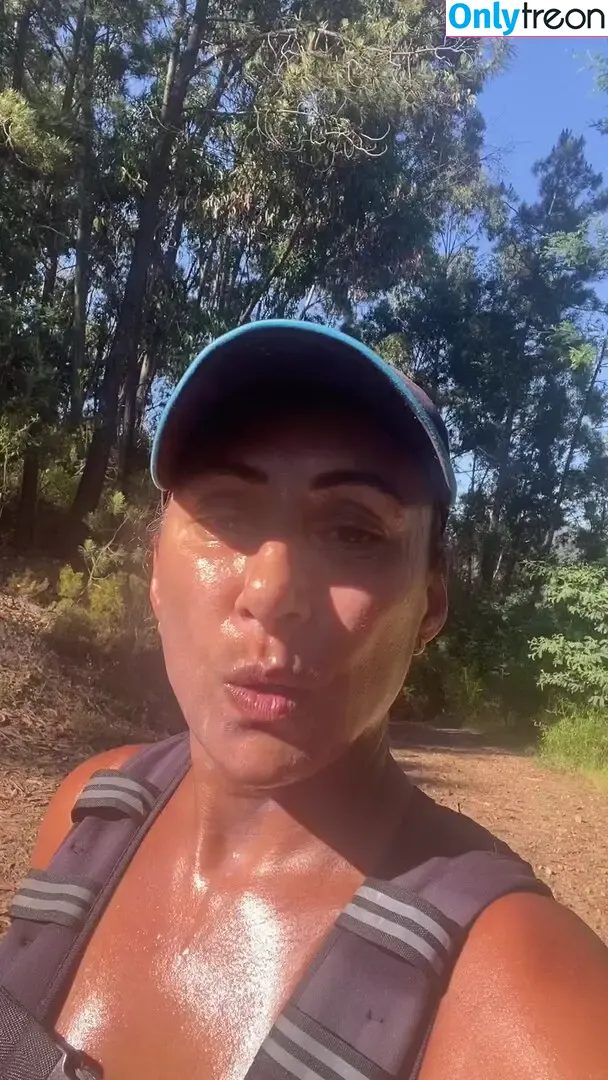 Saira Khan nude photo #0639 (iamsairakhan / sairasbum)