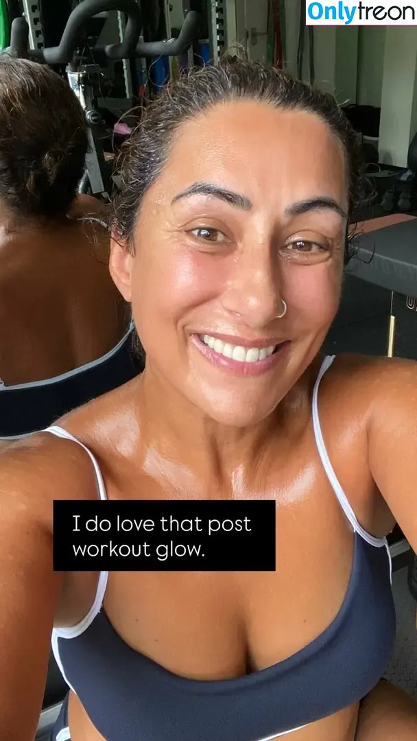 Saira Khan nude photo #0746 (iamsairakhan / sairasbum)