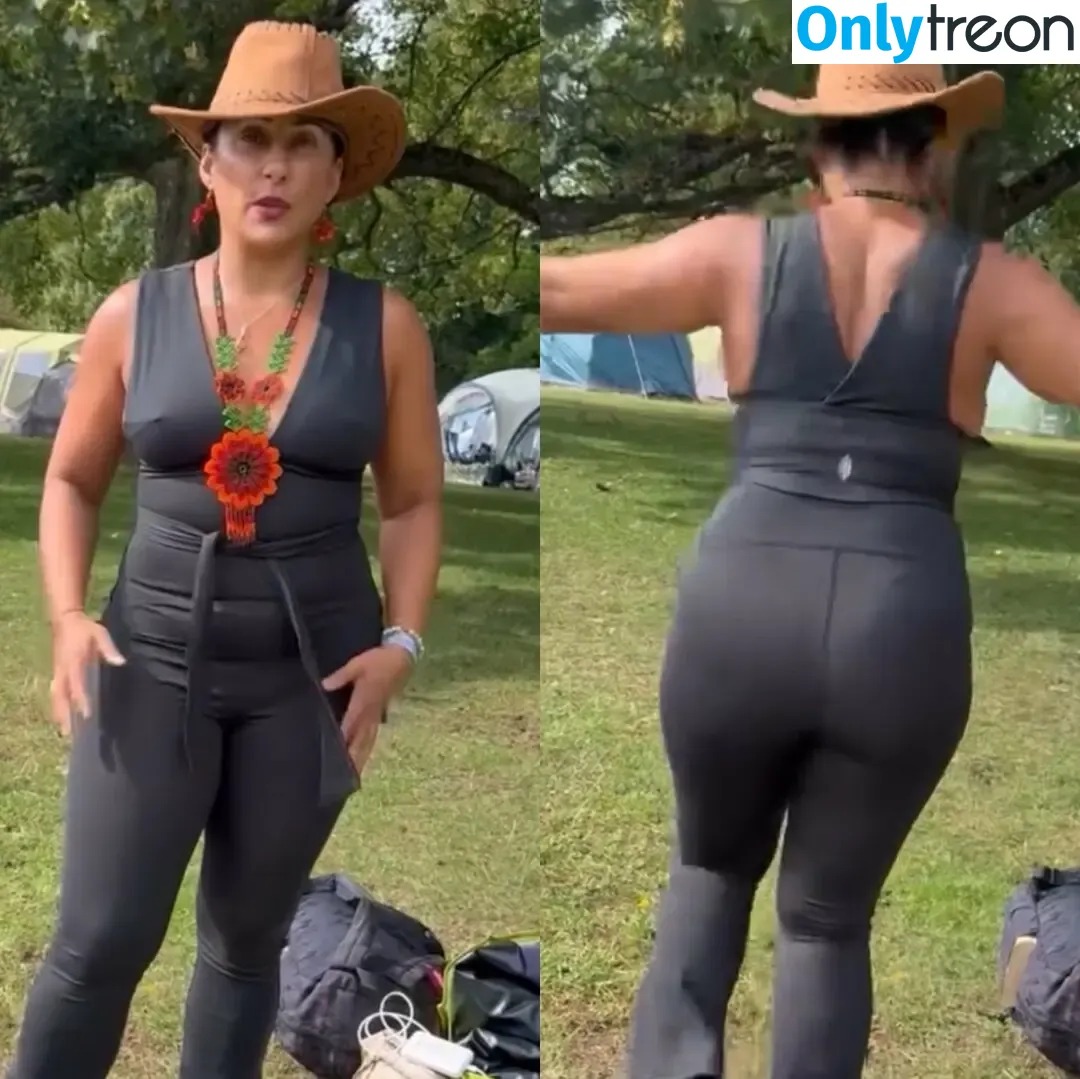 Saira Khan nude photo #0783 (iamsairakhan / sairasbum)