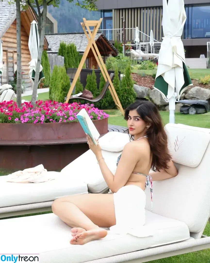 Sakshi Malik nude photo #0058 (sakshimalikk)