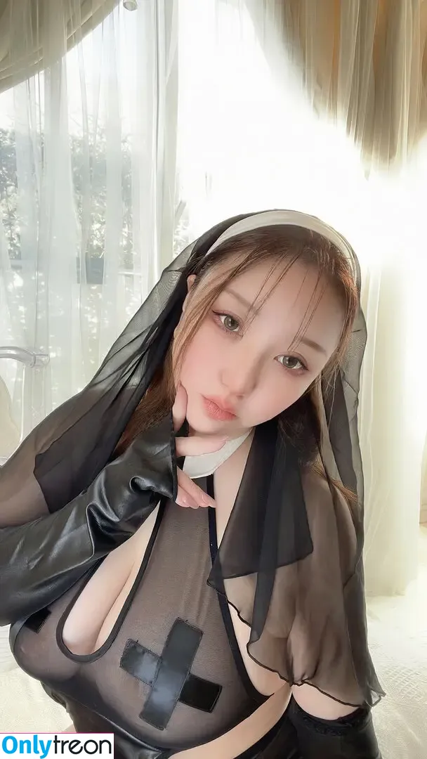 Saku nude photo #3505 (alice_mather / saku93)