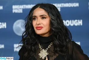 Salma Hayek / salmahayek nude photo #3616