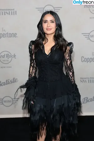 Salma Hayek / salmahayek nude photo #3782