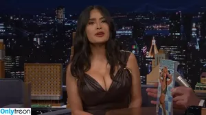 Salma Hayek / salmahayek nude photo #3809