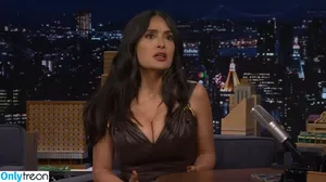 Salma Hayek / salmahayek nude photo #3817