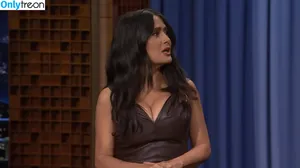 Salma Hayek / salmahayek nude photo #3827