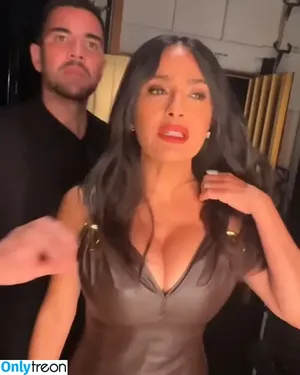 Salma Hayek / salmahayek nude photo #3837