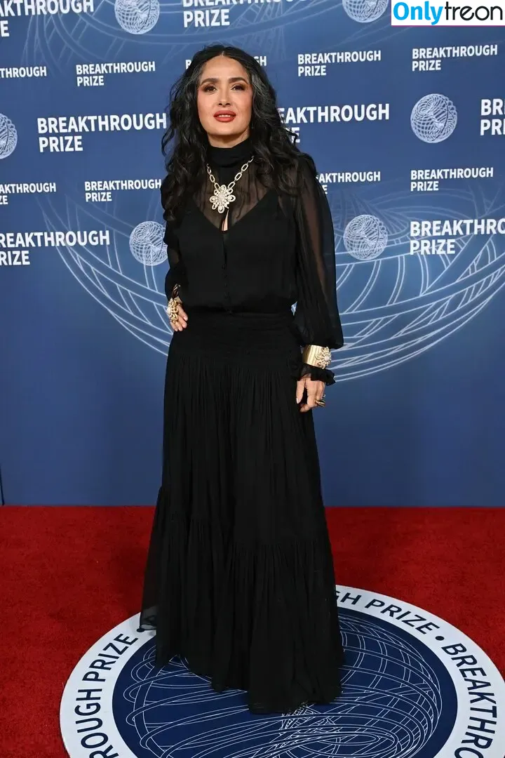 Salma Hayek nude photo #3636 (salmahayek)