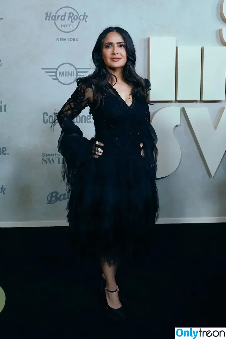 Salma Hayek nude photo #3780 (salmahayek)