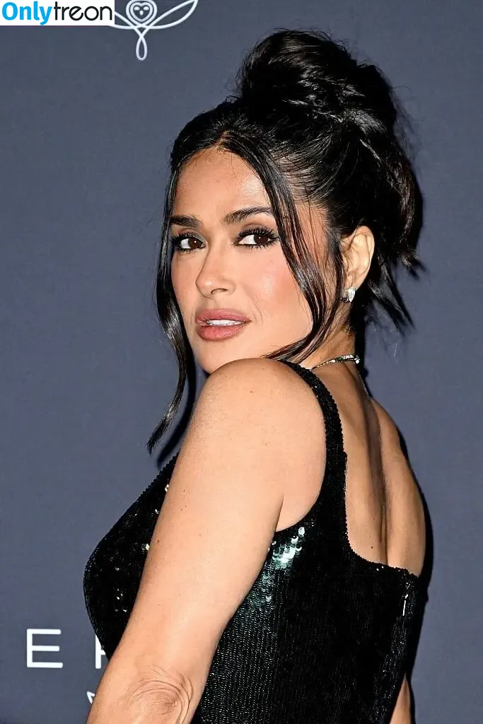 Salma Hayek nude photo #3860 (salmahayek)