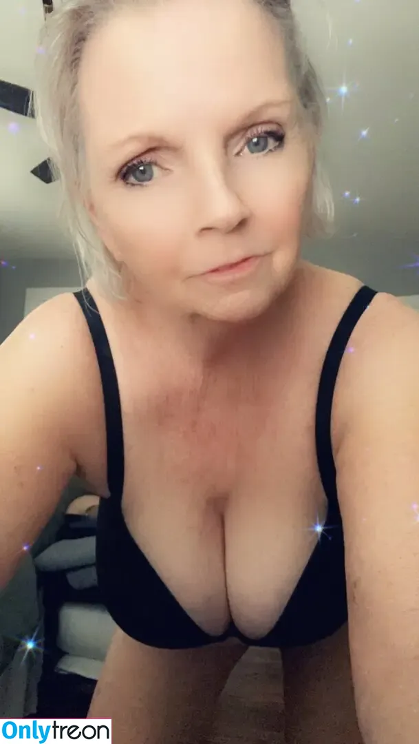 Salsa Nanny nude photo #0043 (RLittlebird55 / nannygoatsalsa / salsananny)