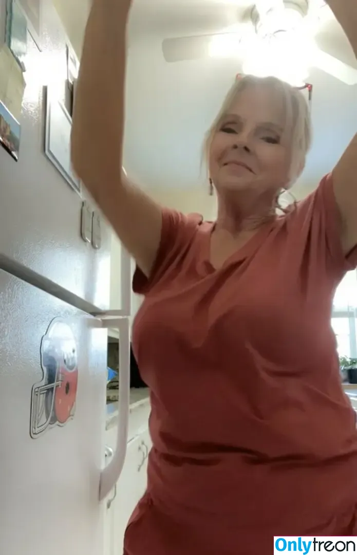 Salsa Nanny nude photo #0086 (RLittlebird55 / nannygoatsalsa / salsananny)