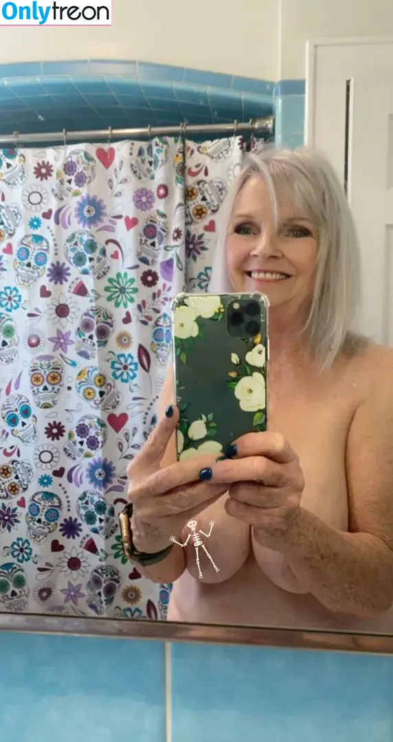 Salsa Nanny nude photo #0103 (RLittlebird55 / nannygoatsalsa / salsananny)