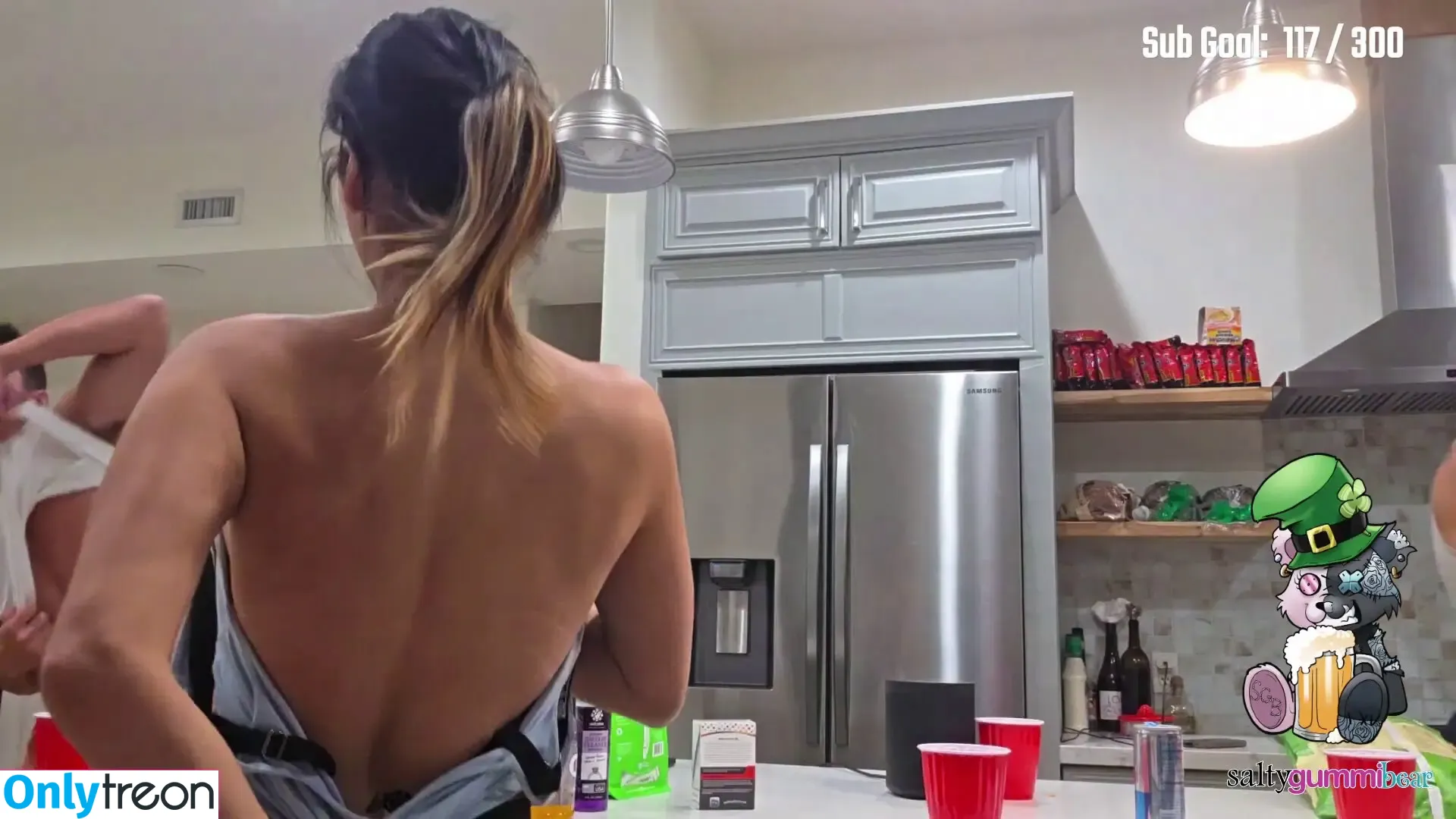 saltygummibear nude photo #0013 (saltygummibear)