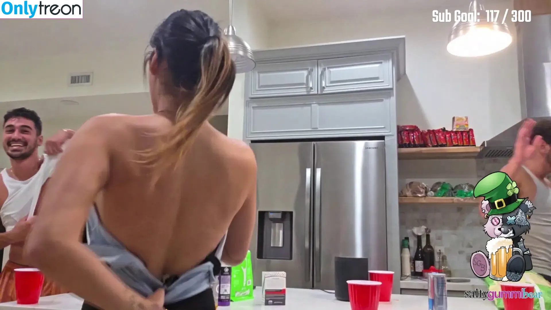 saltygummibear nude photo #0019 (saltygummibear)