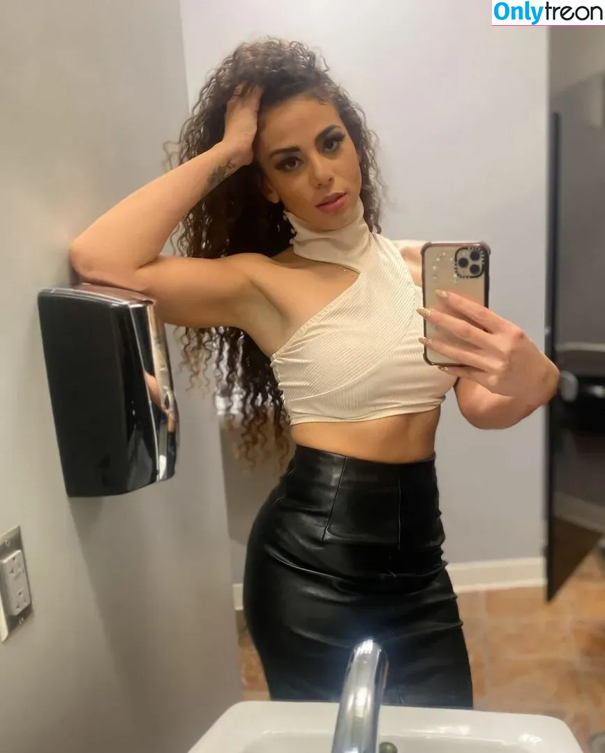 Samantha Irvin nude photo #0014 (WWE / samanthairvinwwe / samanthathebomb)
