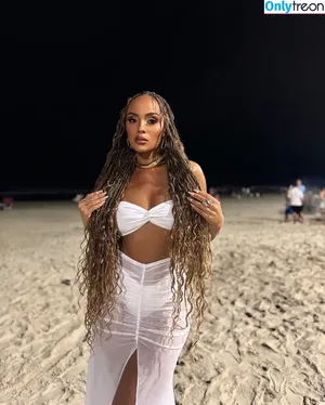 Samara Andrade / samara.andradeofc nude photo #0041