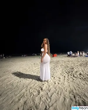 Samara Andrade / samara.andradeofc nude photo #0045